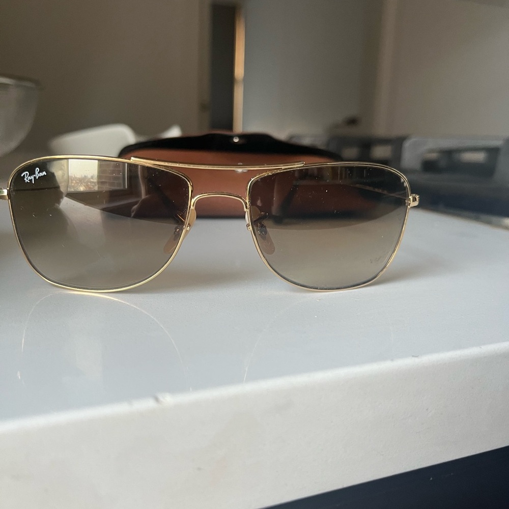 Ray Ban Aviators with Case